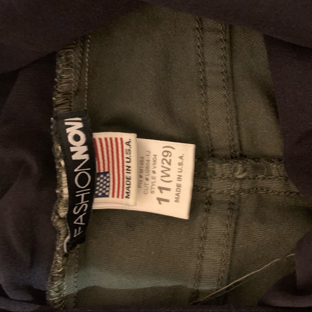 Fashion Nova Maternity jeans size 11 - Picture 5 of 6
